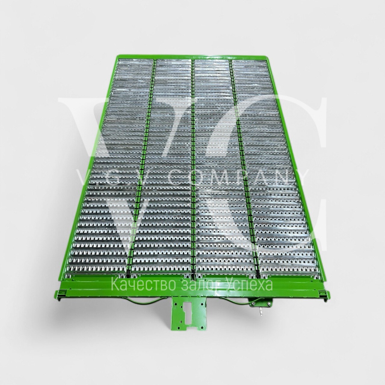 Решето грубой очистки JOHN DEERE AXE60613; AXE94945; AXE74418; AXE62800; AXE47219; AXE57971