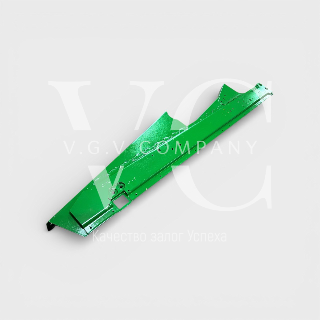 Щека левая JOHN DEERE AXE10330
